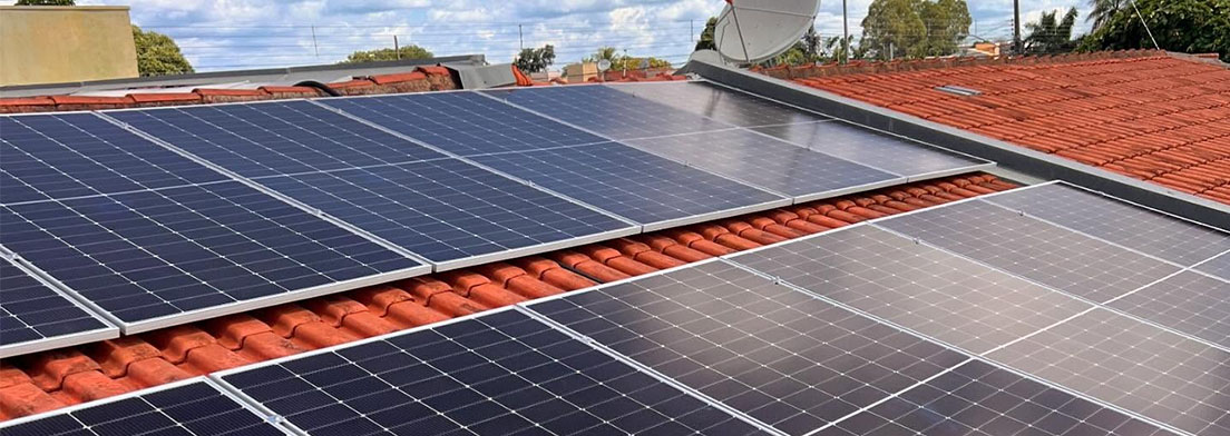 Low-cost solar solutions for European tile roofs