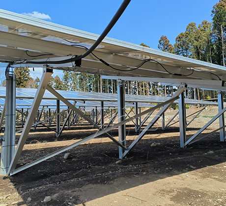 220-kW-Solarmodulhalterungen für den Boden